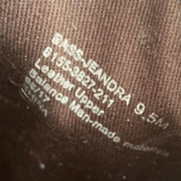 Bass Jeandra women's size 9.5M tall boots brown elastic stretch panels low heels - Picture 3 of 3